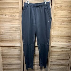 Mens Layer 8 Circuit Jogger Size M Like New
